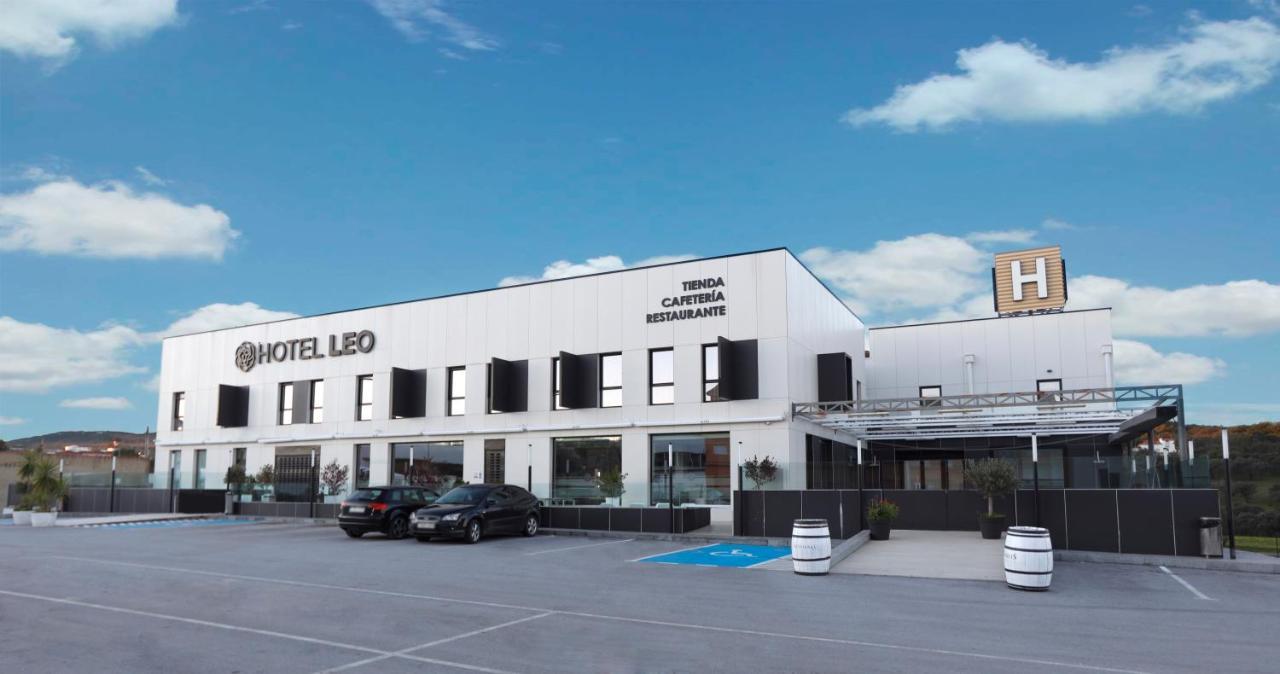 Hotel Leo 모네스테리오 외부 사진