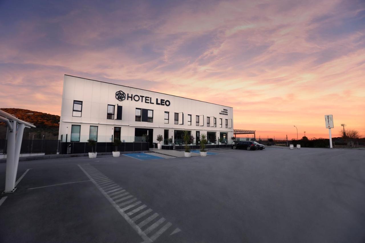 Hotel Leo 모네스테리오 외부 사진