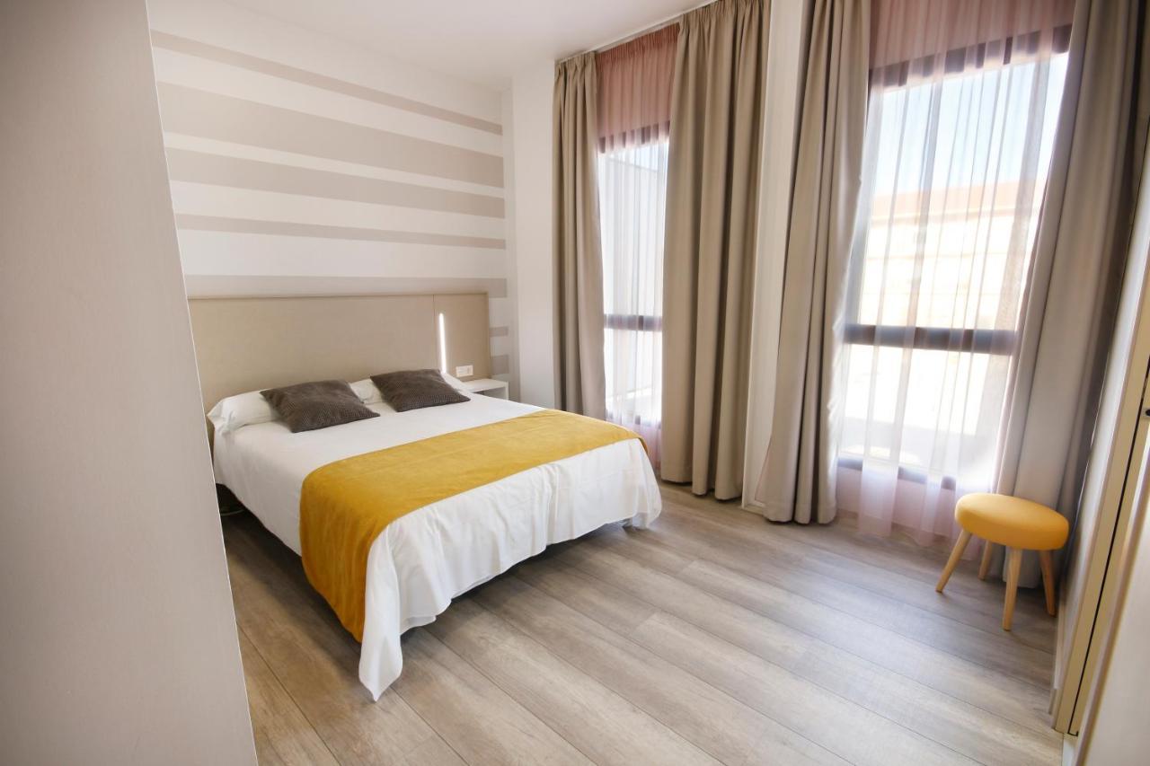 Hotel Leo 모네스테리오 외부 사진