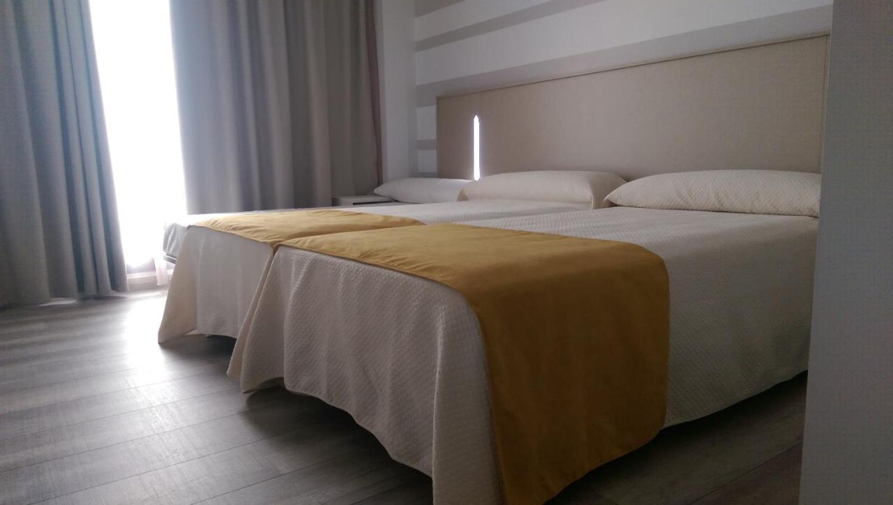 Hotel Leo 모네스테리오 외부 사진