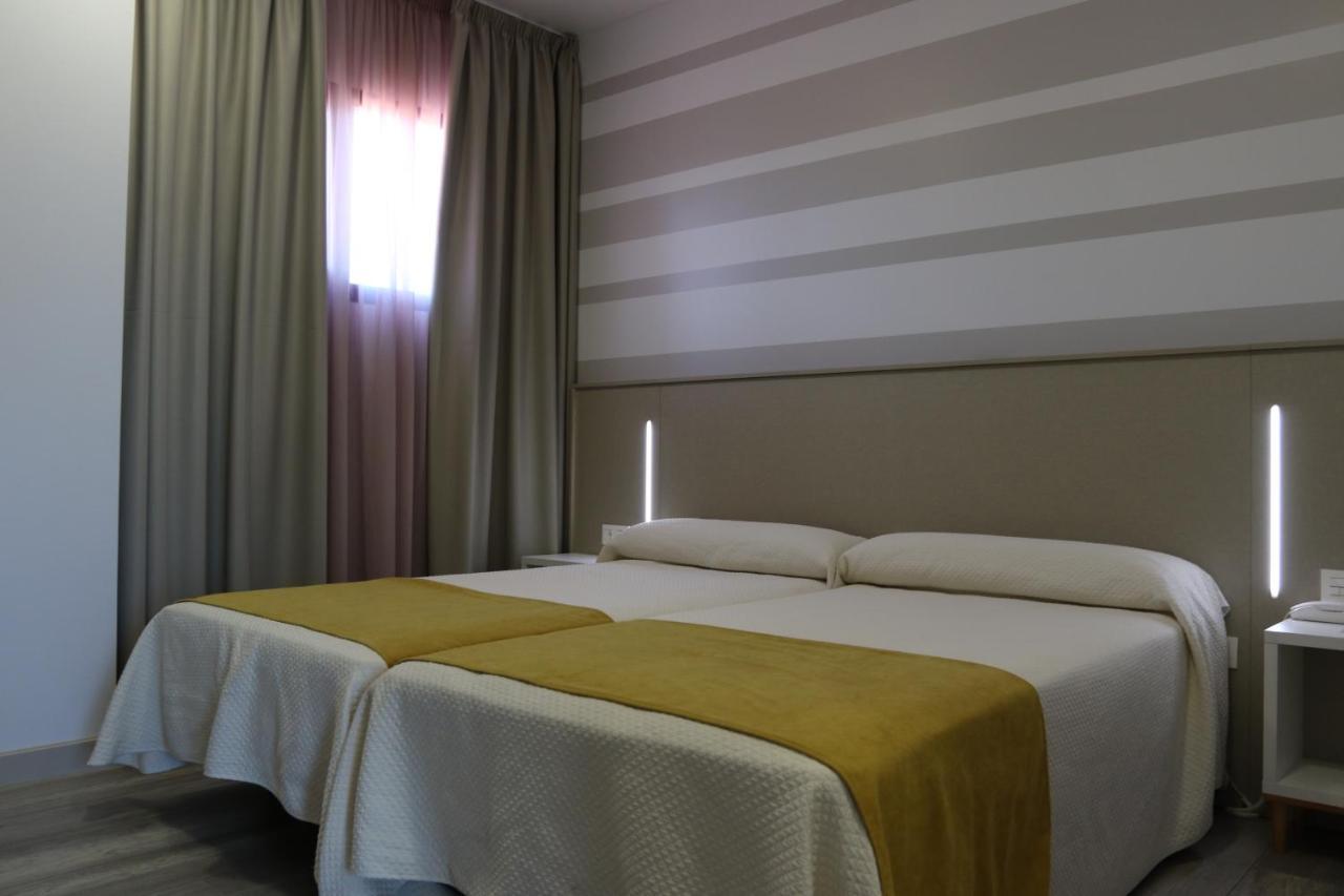 Hotel Leo 모네스테리오 외부 사진